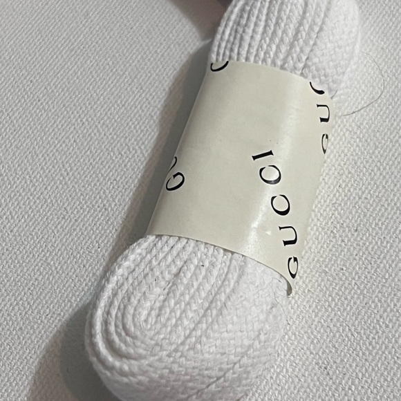 Gucci sneakers size 8.5 with all original packaging - Picture 10 of 15